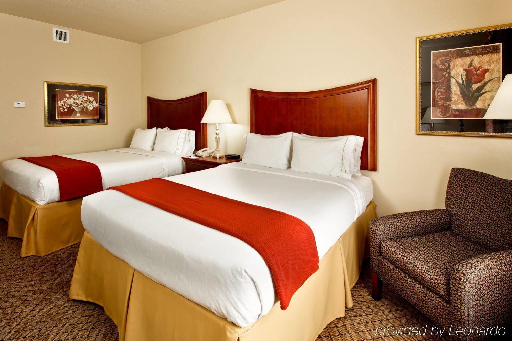 Holiday Inn Express & Suites Morristown By Ihg Номер фото