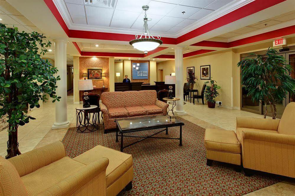 Holiday Inn Express & Suites Morristown By Ihg Экстерьер фото