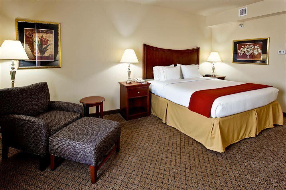 Holiday Inn Express & Suites Morristown By Ihg Экстерьер фото