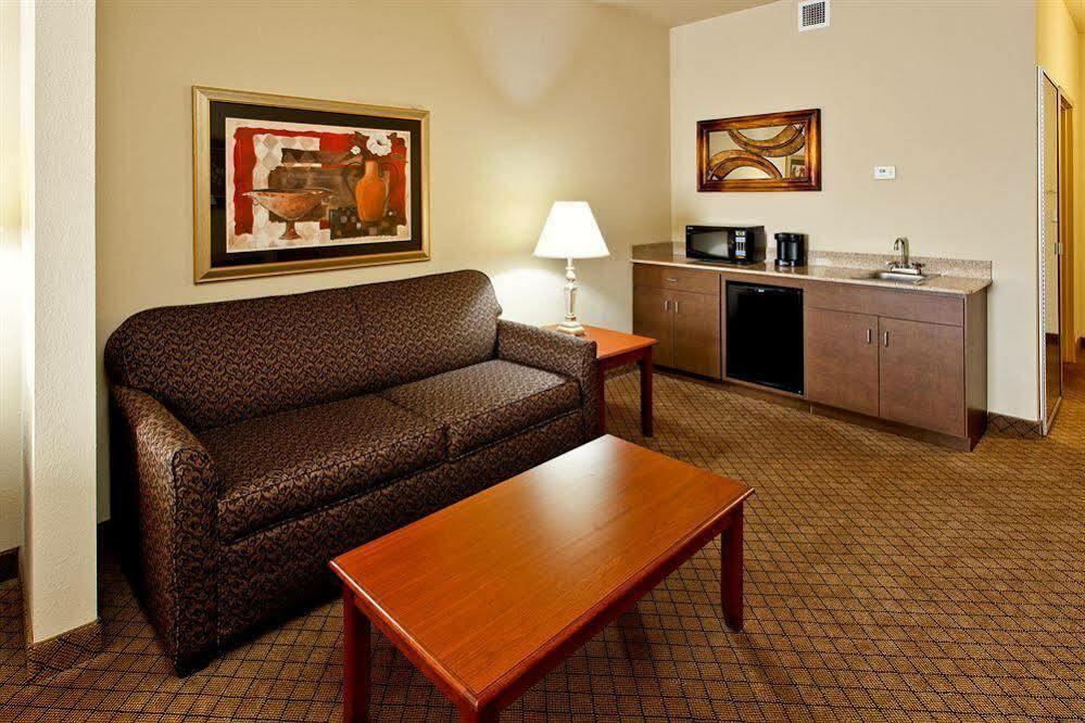 Holiday Inn Express & Suites Morristown By Ihg Экстерьер фото